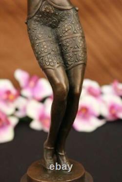 Signée Preiss Style Art Nouveau Croix Bras Femme Bronze Et Figurine Sculpture