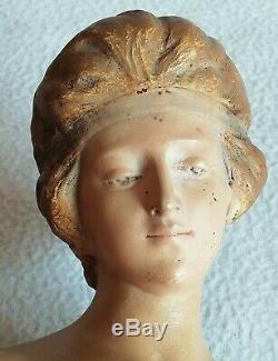 Statue GOLDSCHEIDER terre cuite Femme Art-Nouveau 1900 / 1920 signé GAMBEAUCHE