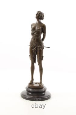 Statue Sculpture Bronze Art Déco Nouveau Femme à la Cravache BE-14 Moderne