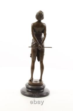 Statue Sculpture Bronze Art Déco Nouveau Femme à la Cravache BE-14 Moderne