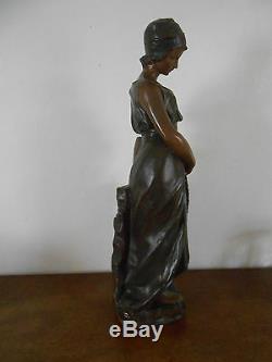 Statue Terre Cuite Et Platre Polychrome Art Nouveau 1900 Femme A La Cruche Deco