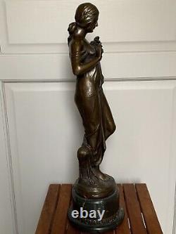Statue en bronze femme Art Nouveau