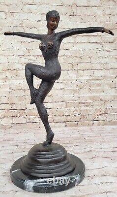 Style Art Nouveau Femme Danseuse Chiparus Bronze Sculpture de Collection