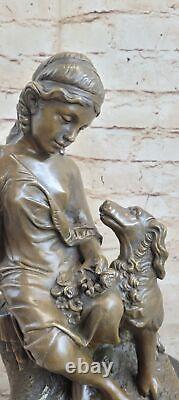 Style Art Nouveau Sculpture Victorien Femme Fille Debout Avec Chien Bronze Bust