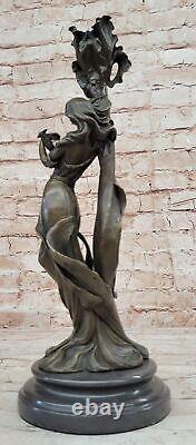 Style Art Nouveau Véritable Bronze Femme Bougeoir Sculpture Signé Par Figurine