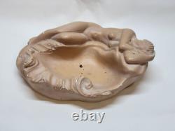 Vide poche en plâtre femme endormie art nouveau signé Carlo Conte