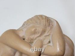 Vide poche en plâtre femme endormie art nouveau signé Carlo Conte
