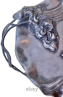 WMF plat en métal argenté à décor de femme fleur ART NOUVEAU ÉPOQUE 1900
